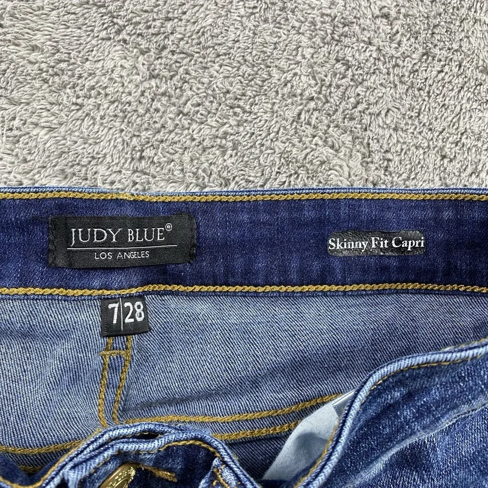 Judy Blue Skinny Fit Capri‎ Jeans Womens 7/28 Blue Mid Rise Denim